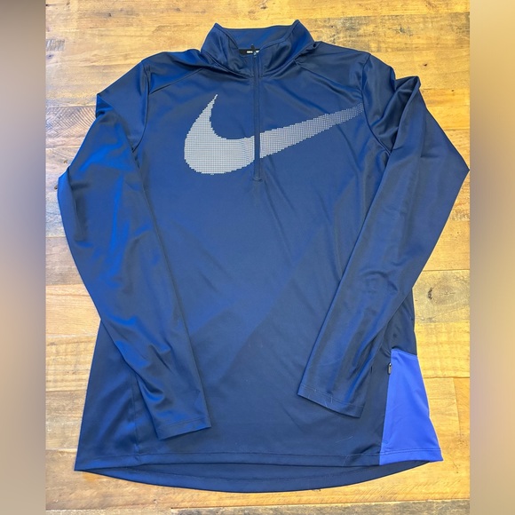GUC Nike running dri fit 1/4 zip - Picture 4 of 7
